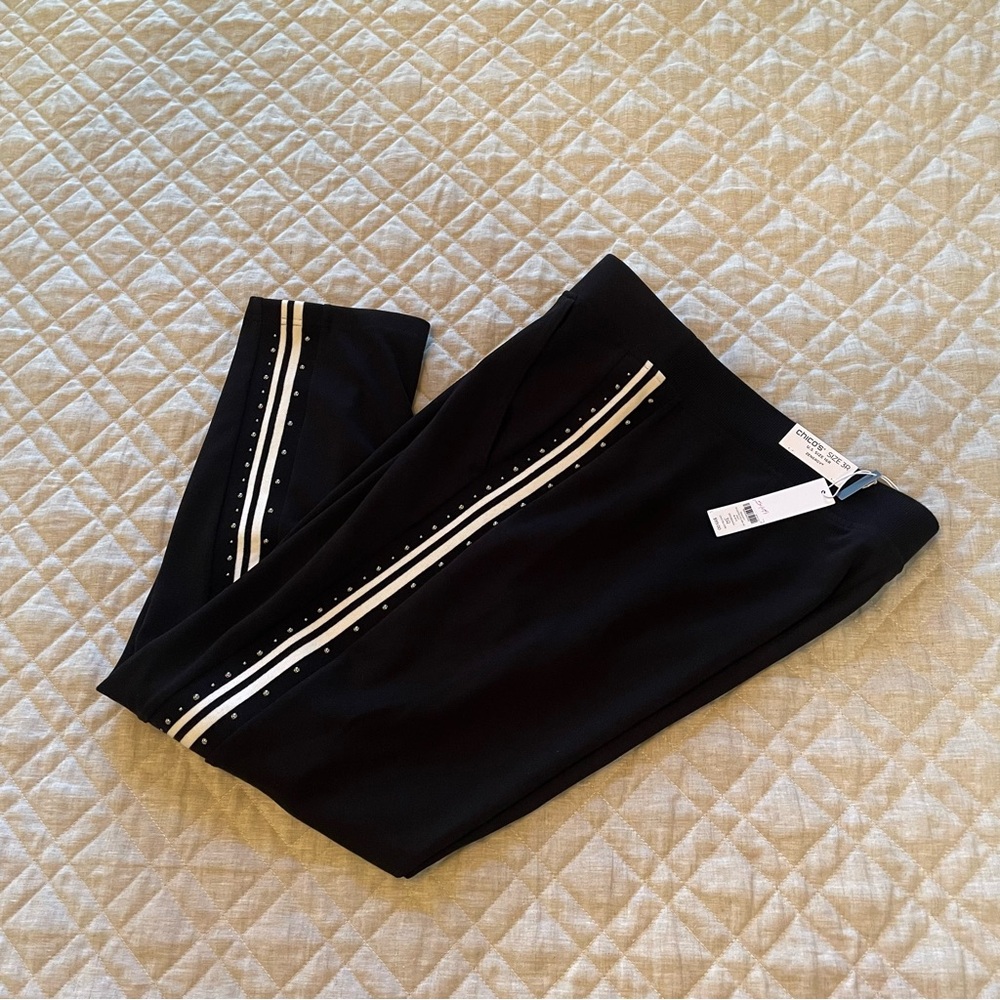 NWT Chico’s Zenergy Studded Scuba Pants Black White Silver Chico’s size 3 XL